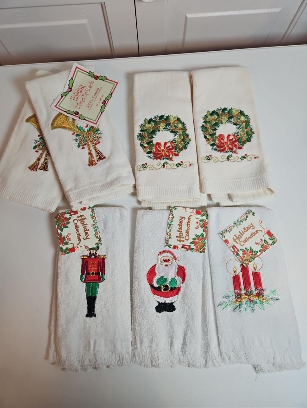 Lot of 7 Holiday Fingertip Holiday Hand Towels Christmas Cotton Bathroom